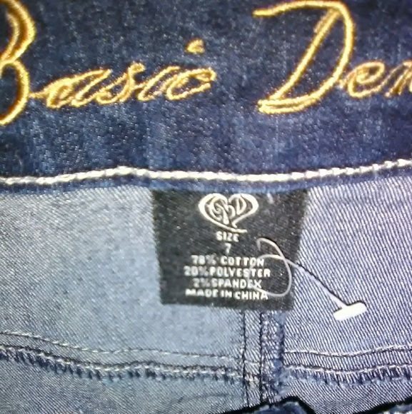 Jean skirt mini skirt pockets on back New - Picture 3 of 4